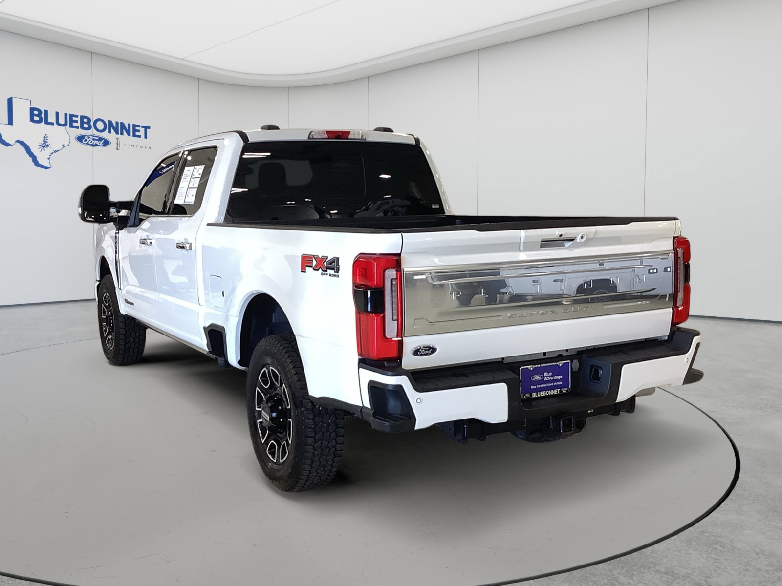 Used 2024 Ford F250 Platinum AWD/4WD image 7