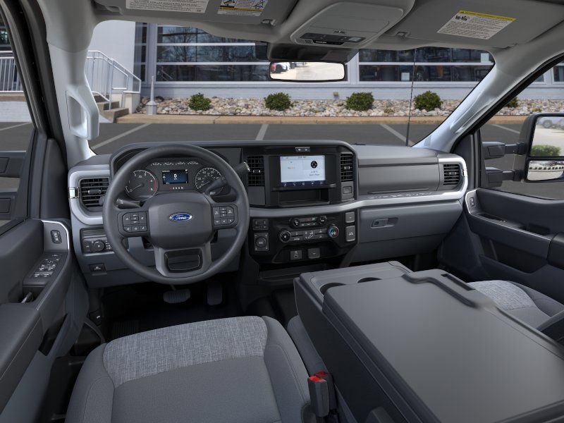 New 2026 Ford F350 XLT w/ FX4 Off-Road Package AWD/4WD image 9