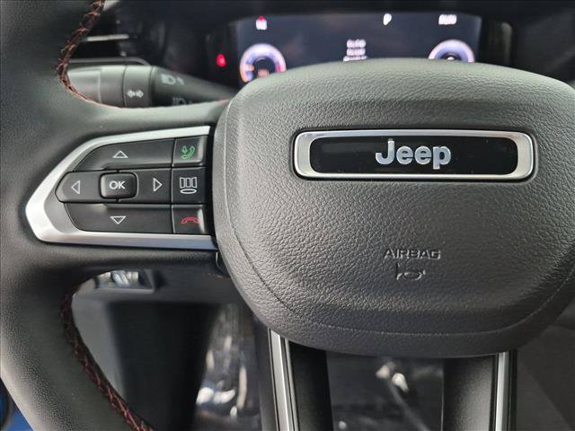 Certified 2025 Jeep Compass Trailhawk w/ Trailhawk Elite Group AWD/4WD image 29