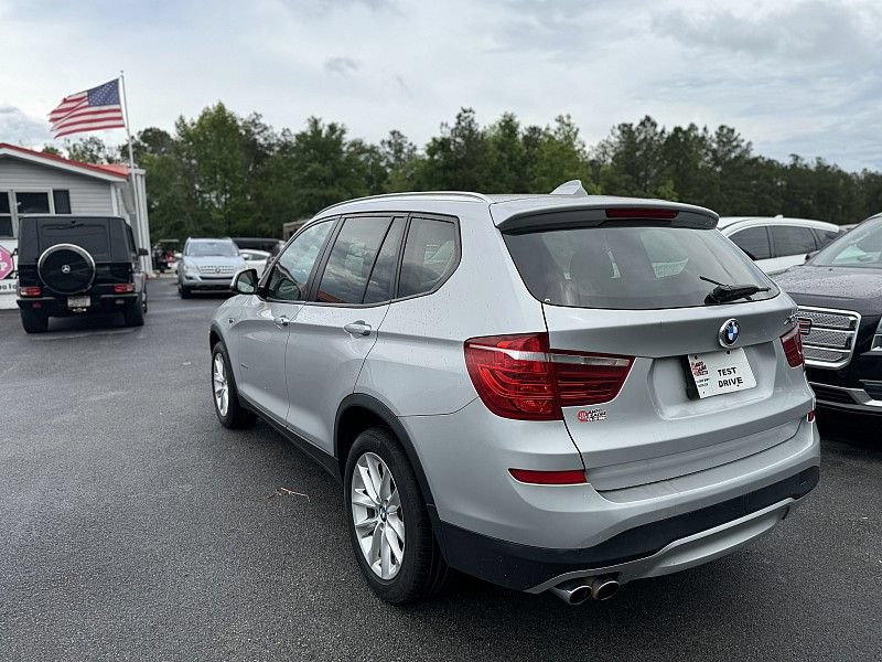 Used 2017 BMW X3 sDrive28i RWD image 10