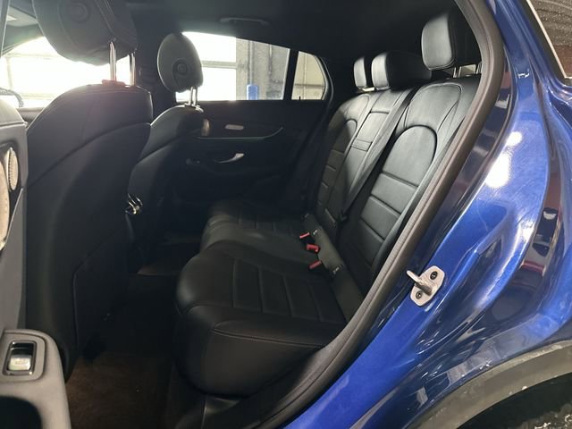 Used 2023 Mercedes-Benz GLC 300 4MATIC Coupe image 27