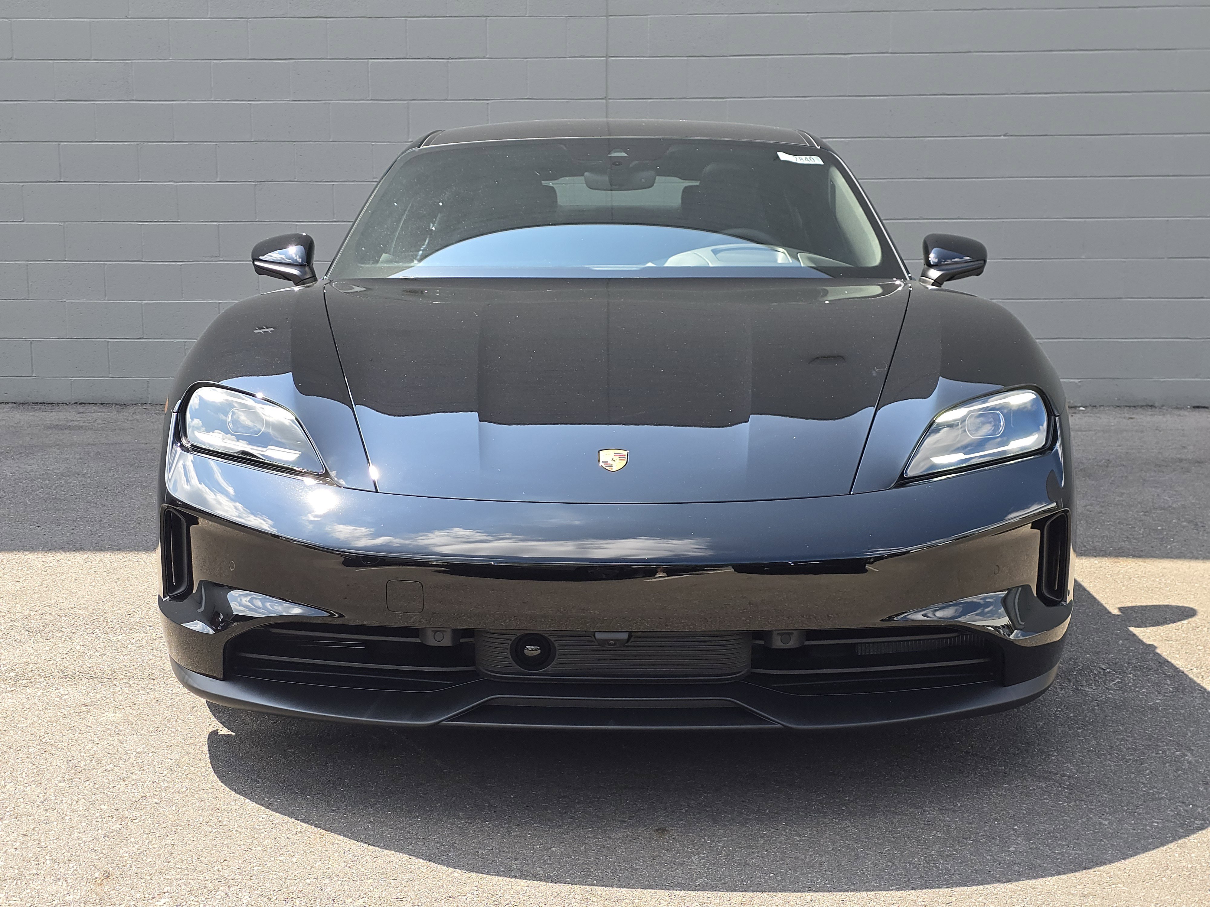 New 2025 Porsche Taycan image 2