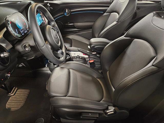 Used 2024 MINI Cooper S image 16