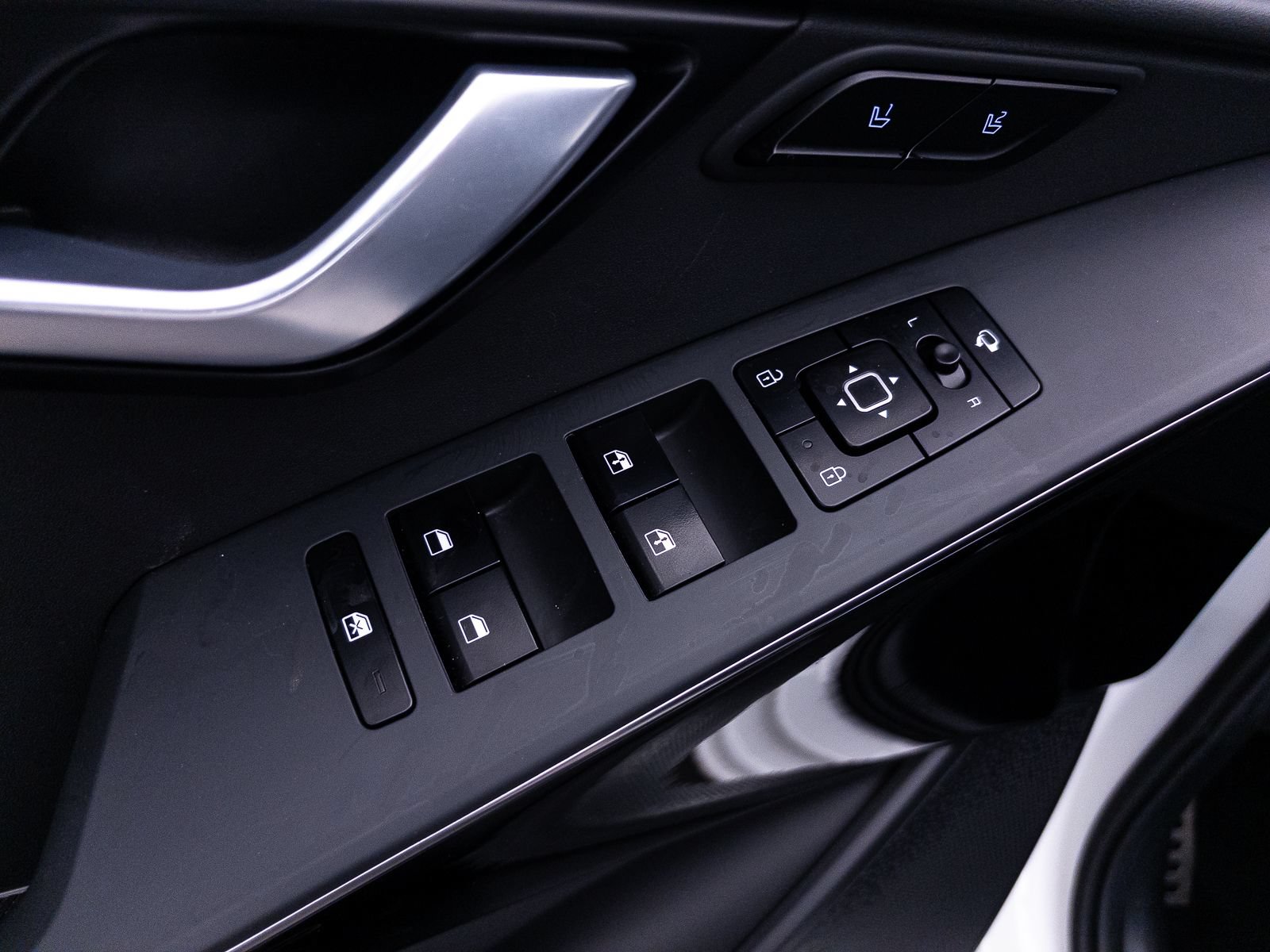 Certified 2023 Kia Niro Wave FWD image 19
