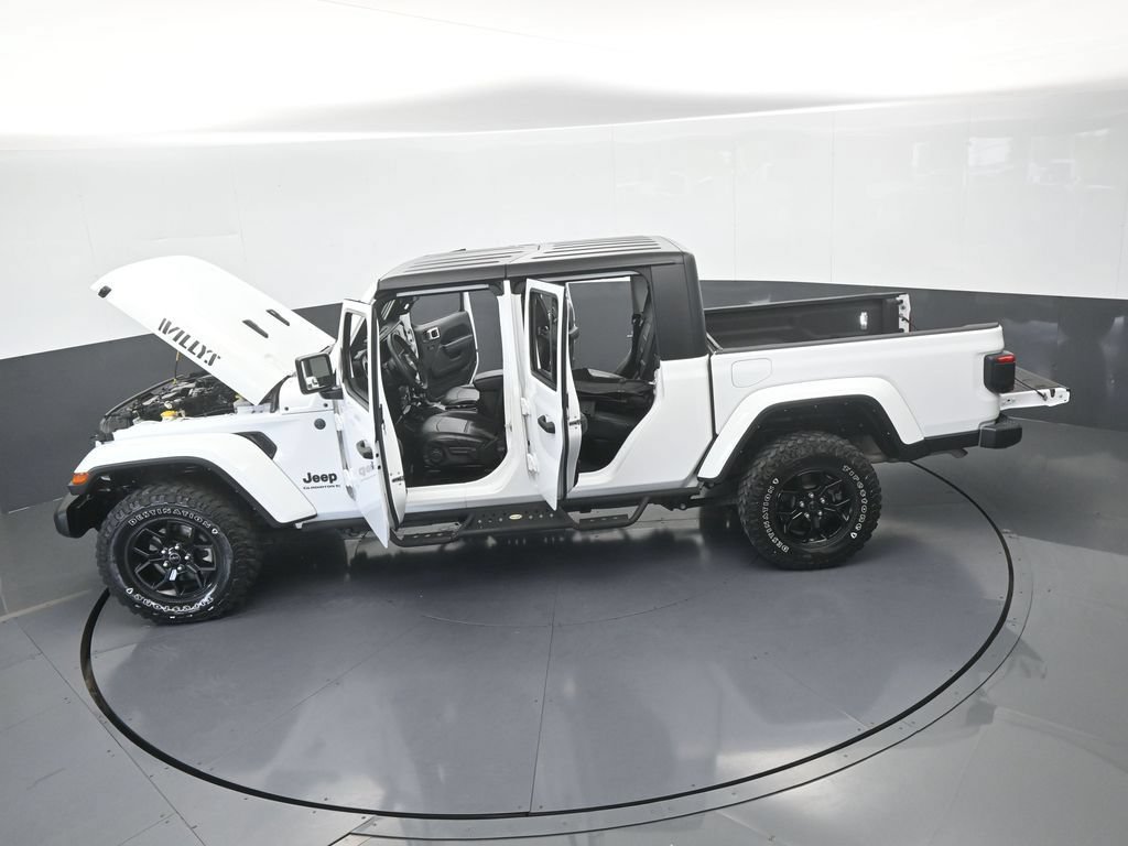 Used 2024 Jeep Gladiator Sport AWD/4WD image 59