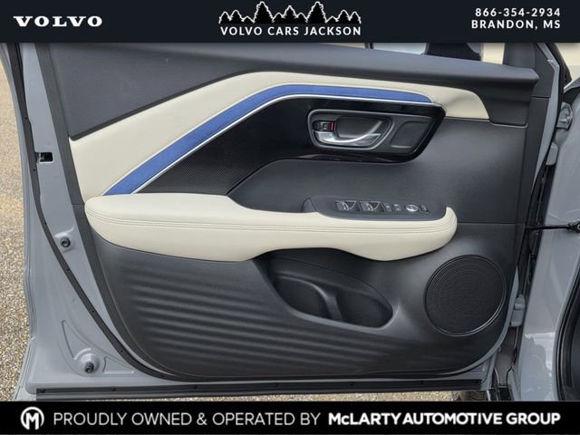 Used 2025 Acura ADX A-Spec image 14