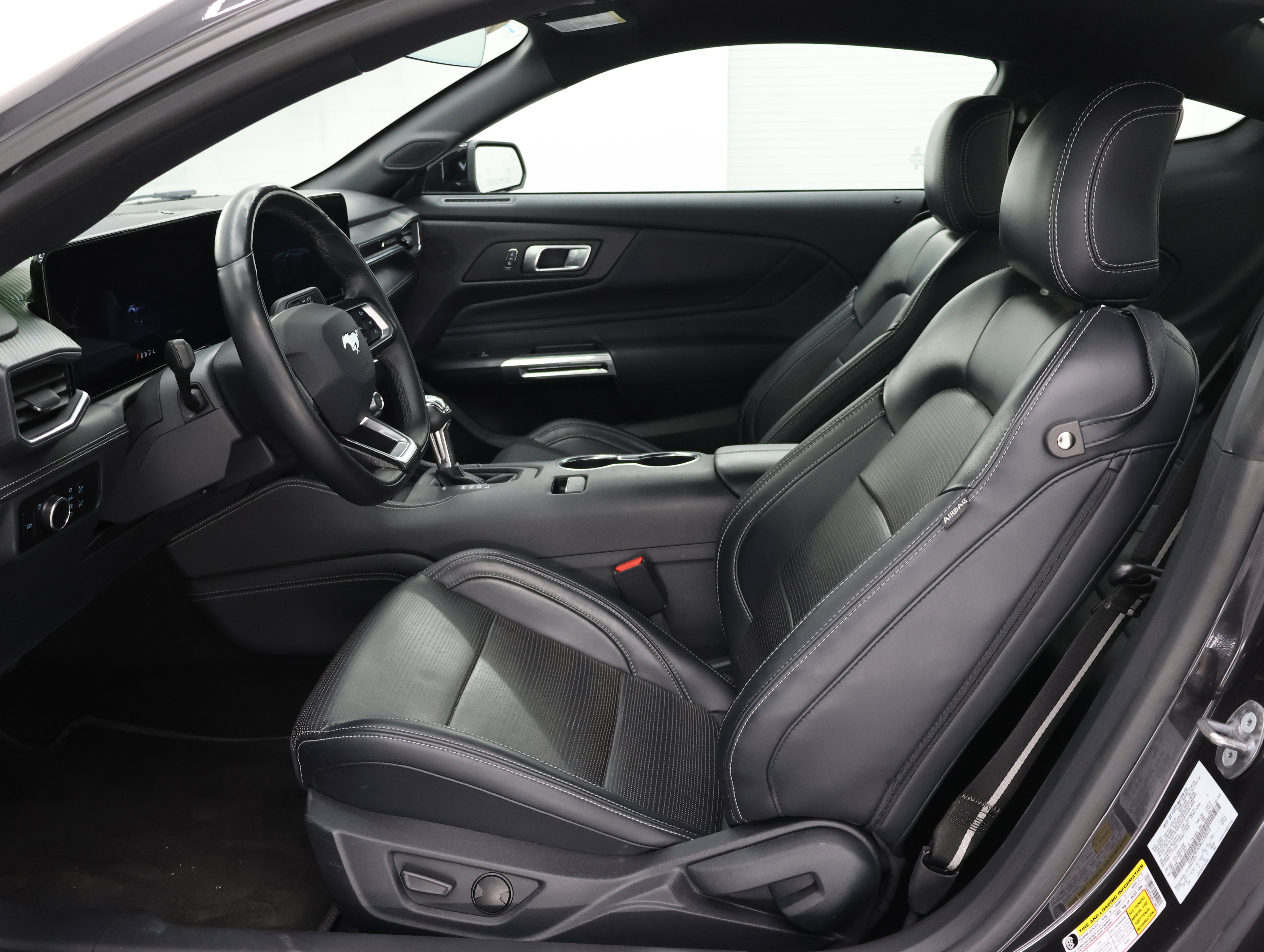 Used 2024 Ford Mustang Premium RWD image 8