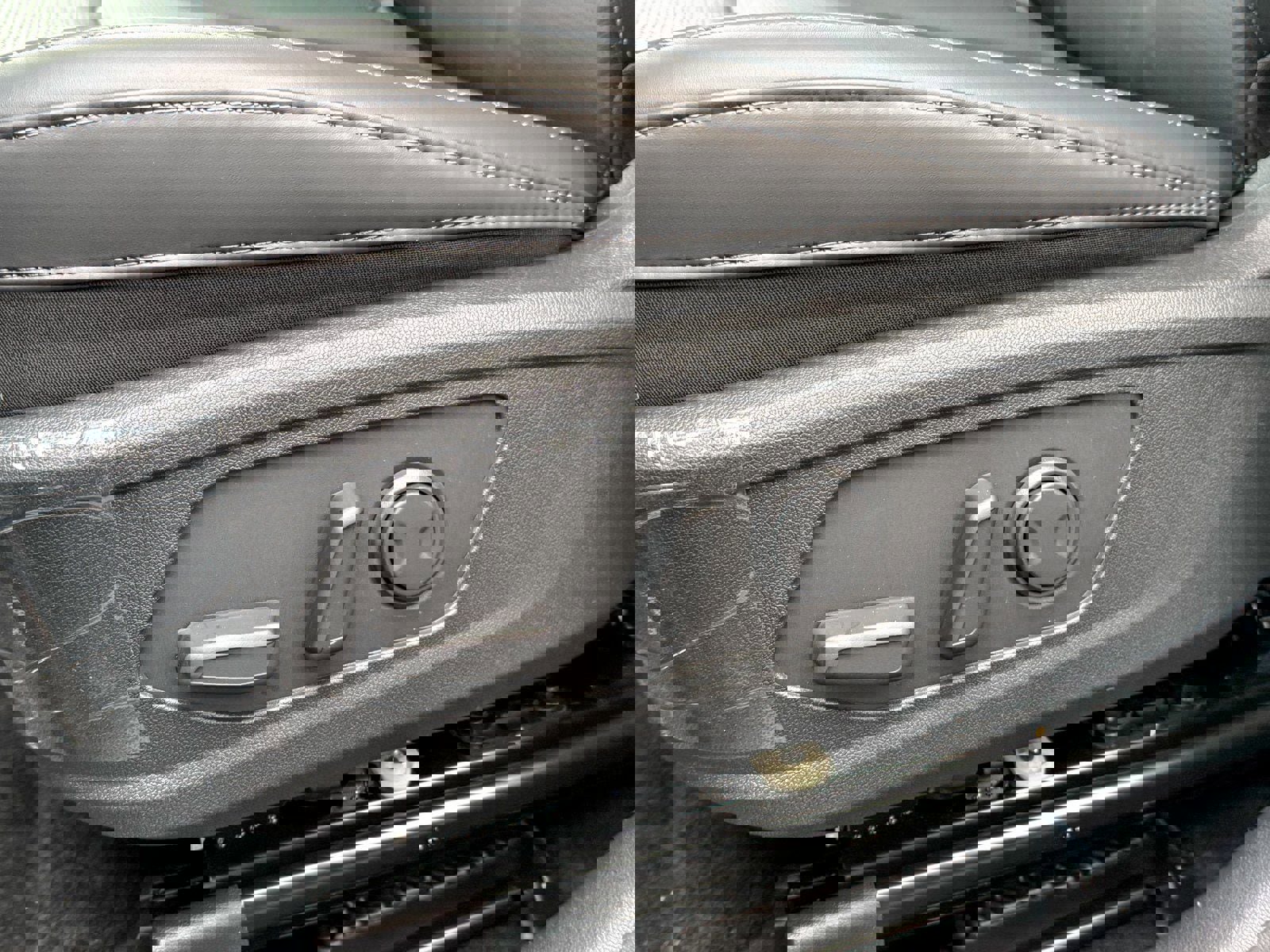 New 2026 Kia Sorento EX AWD/4WD image 15