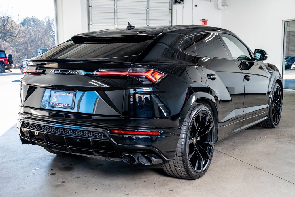 Used 2021 Lamborghini Urus image 6