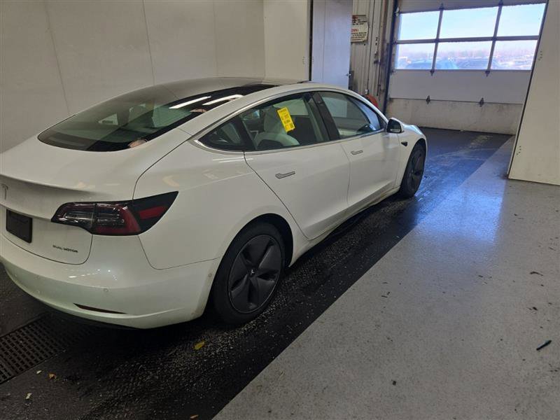 Used 2020 Tesla Model 3 Long Range image 9
