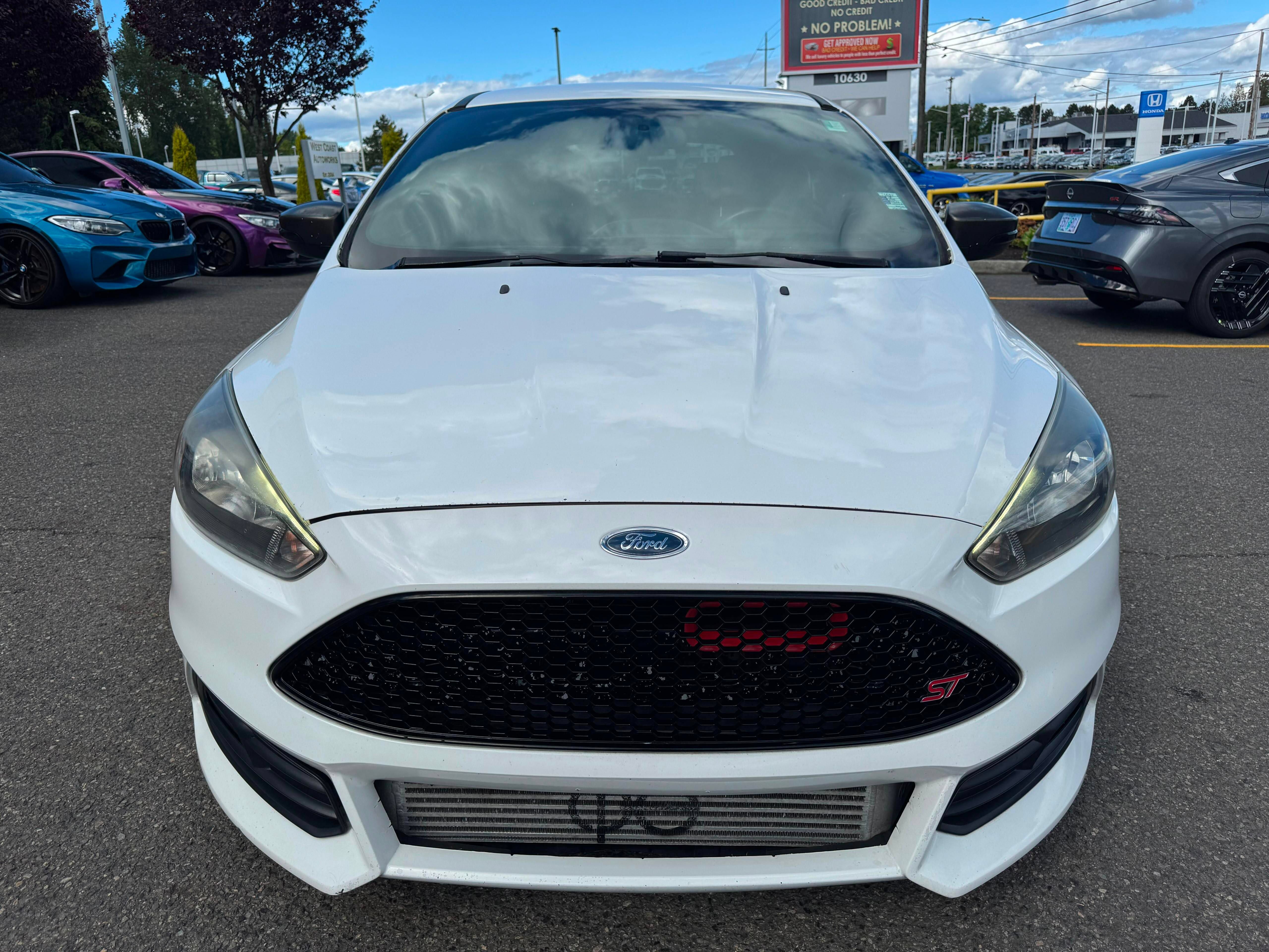 Used 2018 Ford Focus ST FWD image 12