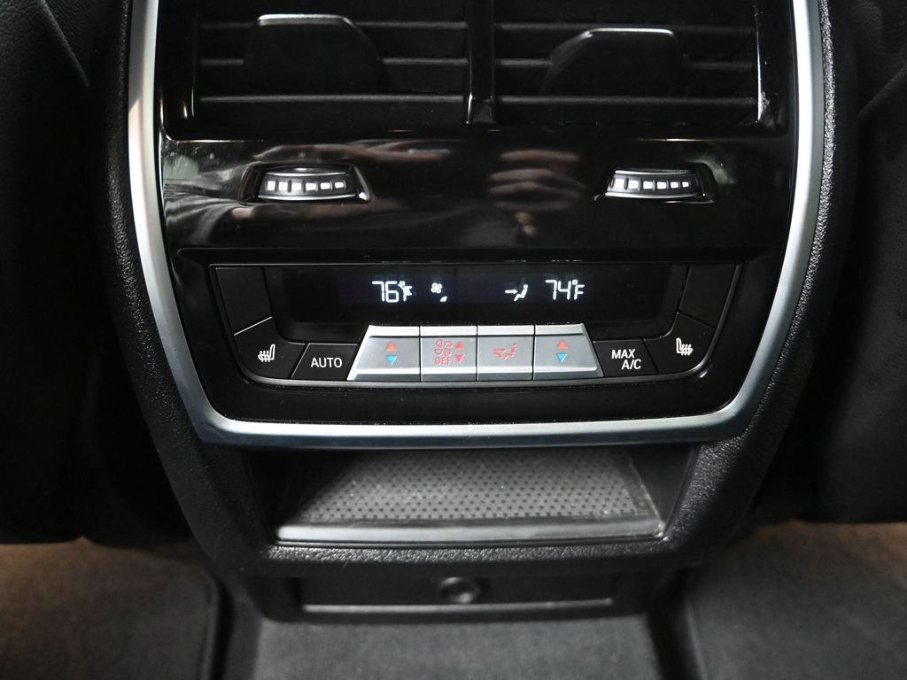 Used 2020 BMW X5 xDrive40i w/ Premium Package image 30