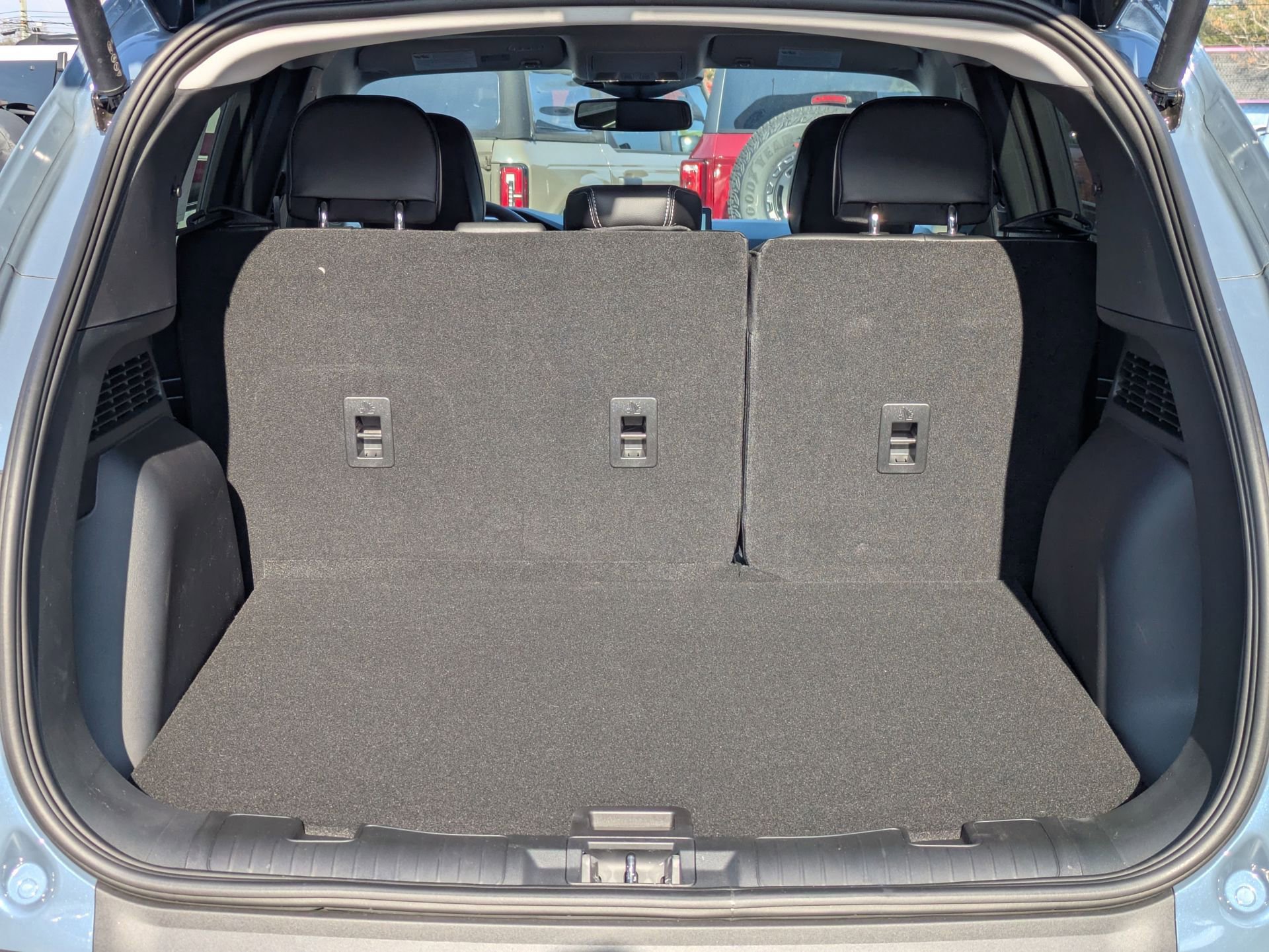 New 2026 Ford Escape SE w/ PHEV Premium Package image 15