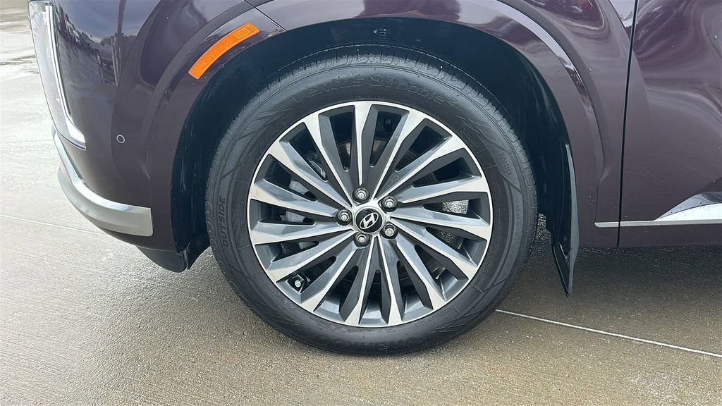 Used 2024 Hyundai Palisade Calligraphy FWD image 7