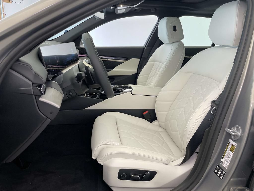 New 2027 BMW 530i xDrive AWD/4WD image 13