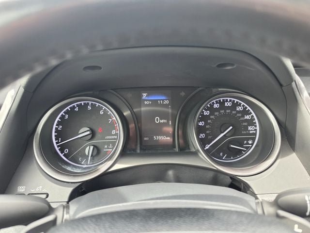 Used 2024 Toyota Camry SE FWD image 5