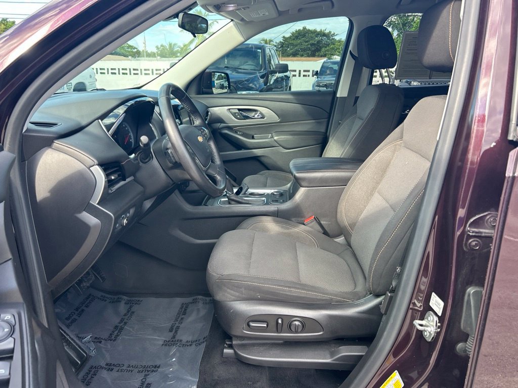 Used 2019 Chevrolet Traverse LT FWD image 10
