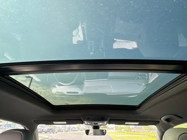 New 2026 Volkswagen Atlas Cross Sport SEL R-Line AWD/4WD image 25