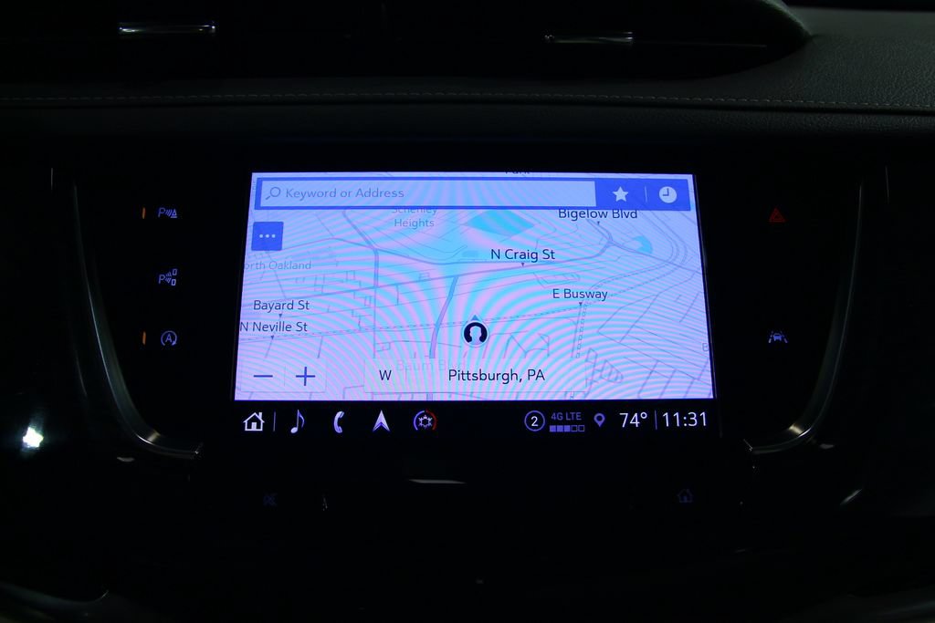 Used 2022 Cadillac XT6 Premium Luxury w/ Technology Package AWD/4WD image 13