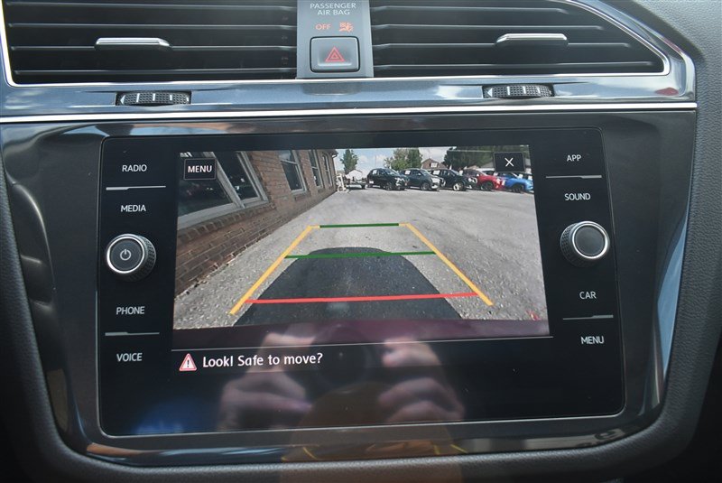 Used 2019 Volkswagen Tiguan SE w/ Panoramic Sunroof Package AWD/4WD image 20