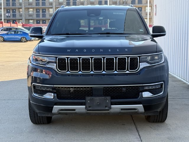 Used 2024 Jeep Wagoneer L Series II AWD/4WD image 7