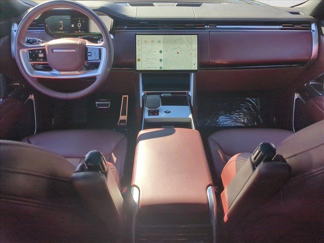 Used 2025 Land Rover Range Rover SE AWD/4WD image 22
