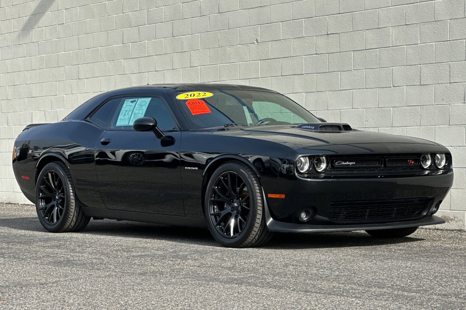 Used 2022 Dodge Challenger R/T w/ Shaker Package RWD image 2