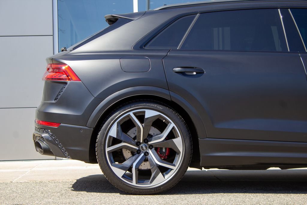 Used 2024 Audi RS Q8 AWD/4WD image 6