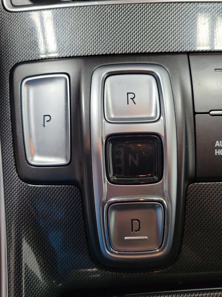 Used 2021 Hyundai Santa Fe SE AWD/4WD image 32