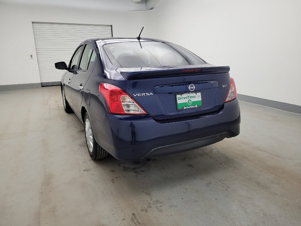 Used 2019 Nissan Versa SV FWD image 6