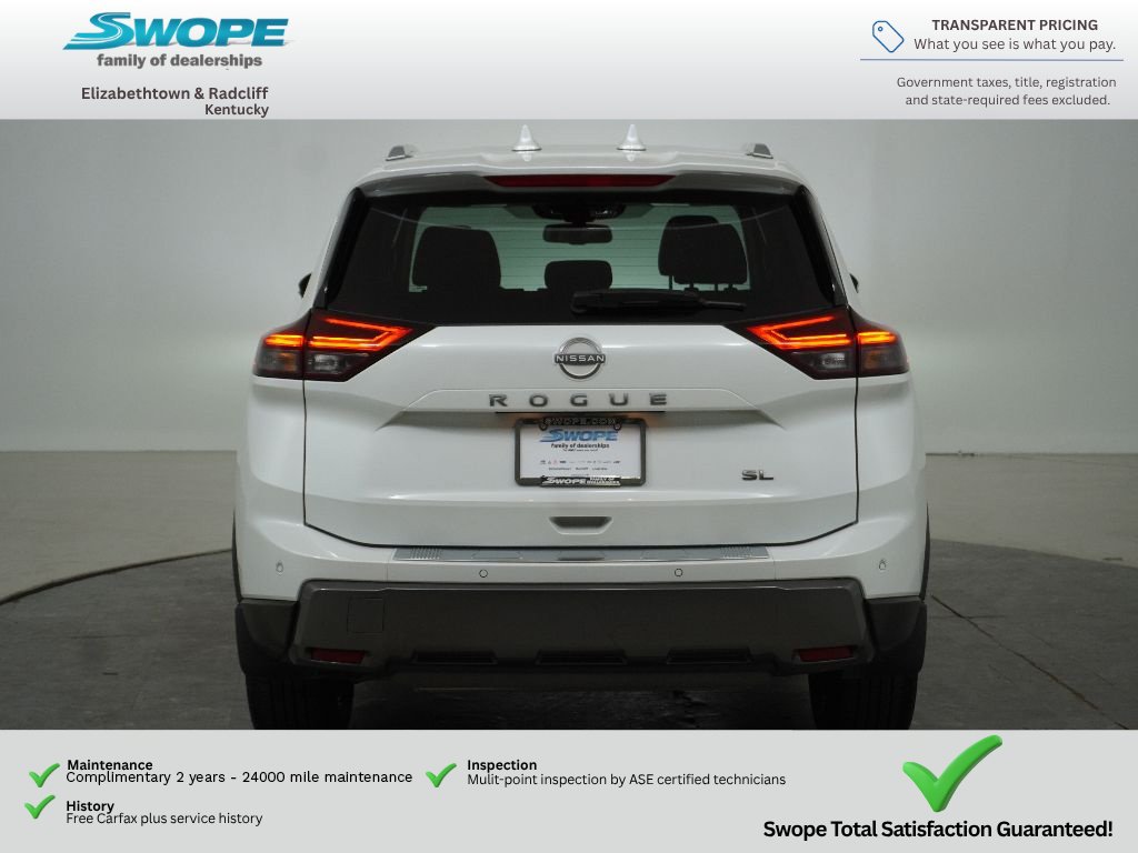 Used 2025 Nissan Rogue SL w/ Tech Package FWD image 5