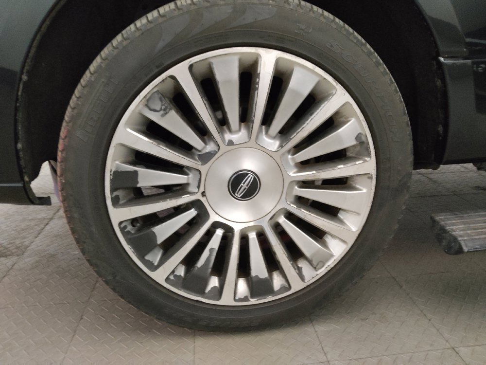 Used 2016 Lincoln Navigator Reserve AWD/4WD image 31