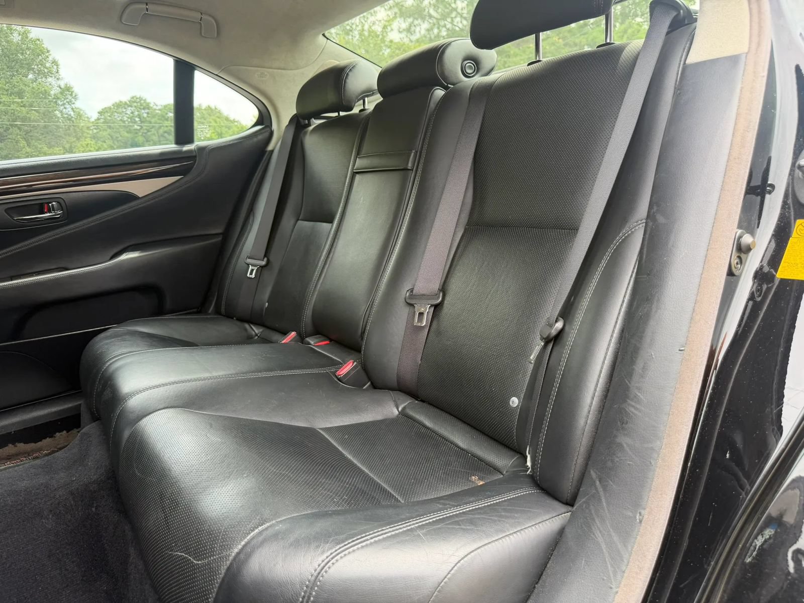 Used 2013 Lexus LS 460 L w/ Preferred Accessory Package RWD image 16