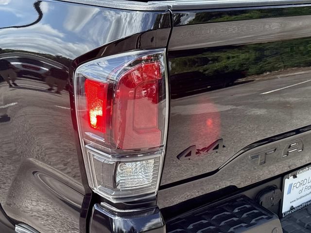 Used 2021 Toyota Tacoma TRD Pro AWD/4WD image 11