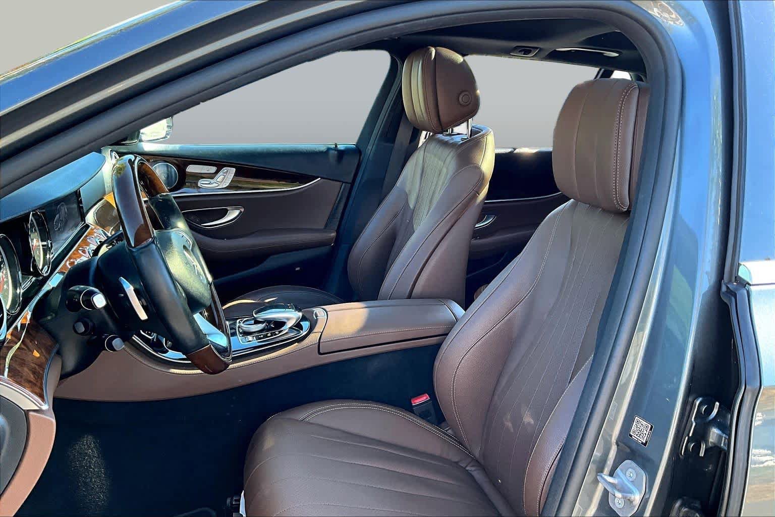 Used 2017 Mercedes-Benz E 400 4MATIC Wagon image 8