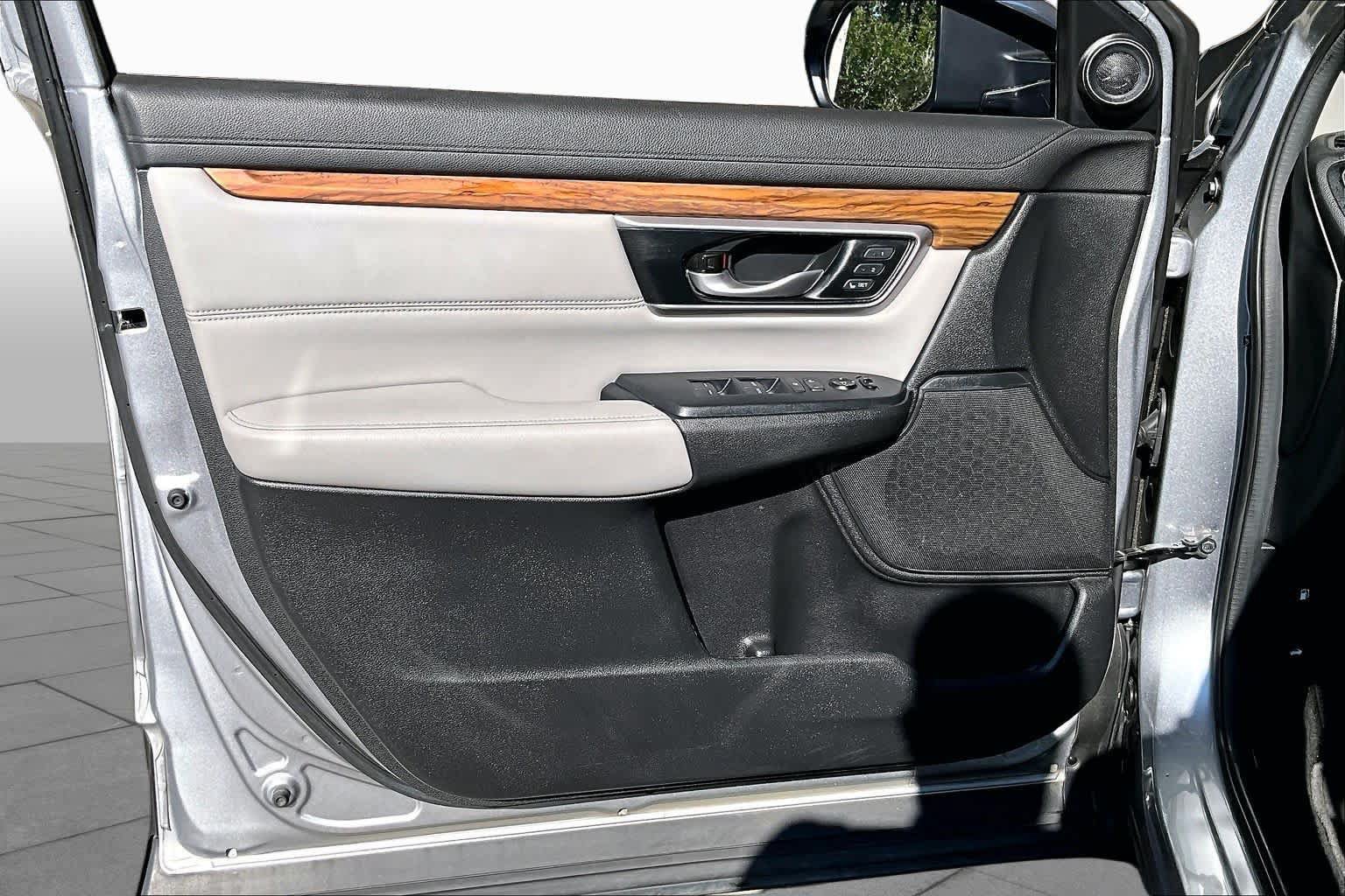 Used 2019 Honda CR-V EX-L image 22