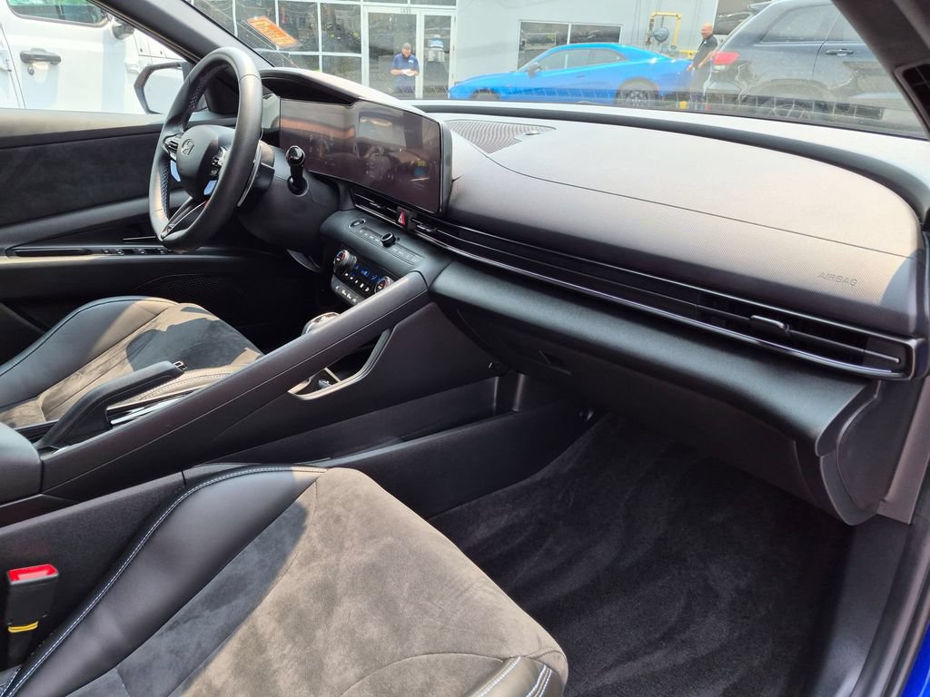 Used 2024 Hyundai Elantra N FWD image 27