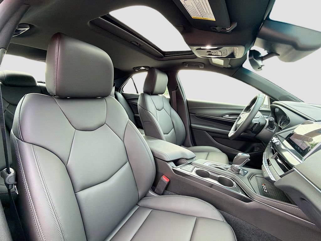 New 2026 Cadillac CT4 Luxury w/ Sun And Sound Package RWD image 30