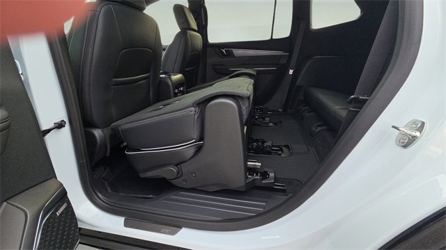 New 2026 Buick Enclave Sport Touring w/ Power Package image 19