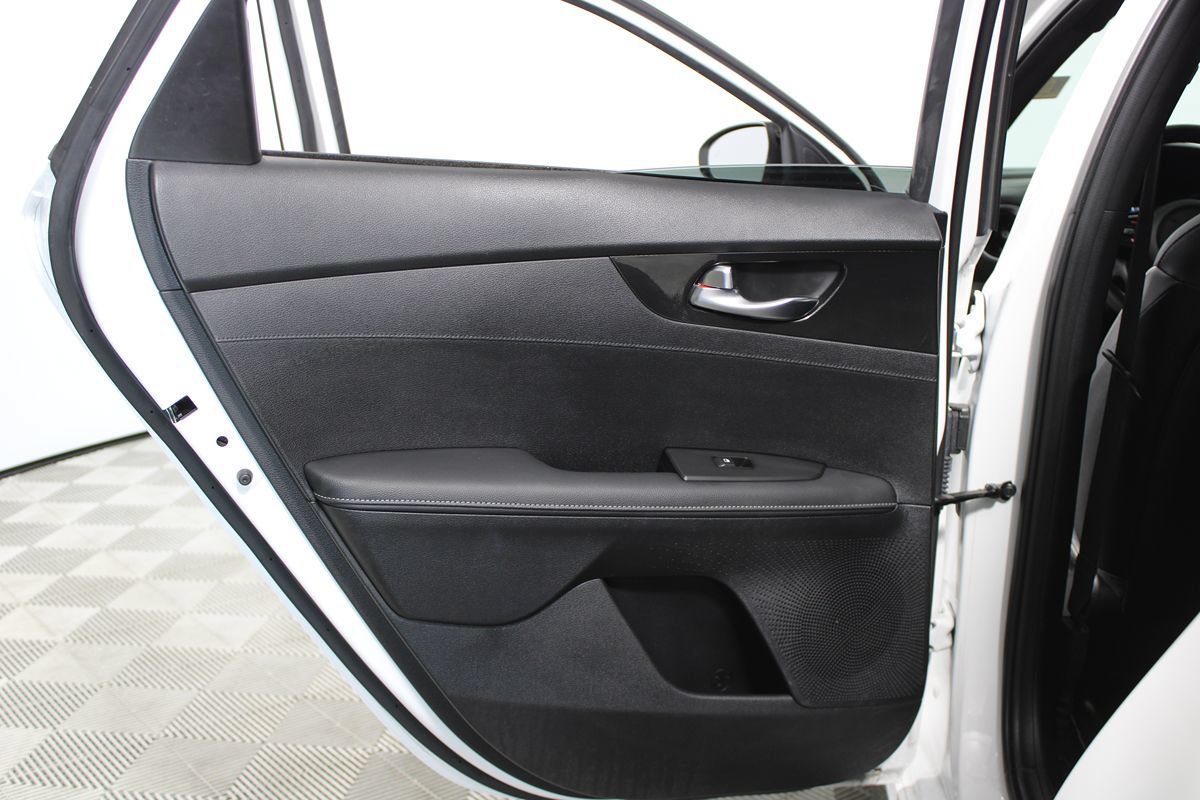 Used 2024 Kia Forte GT-Line FWD image 22