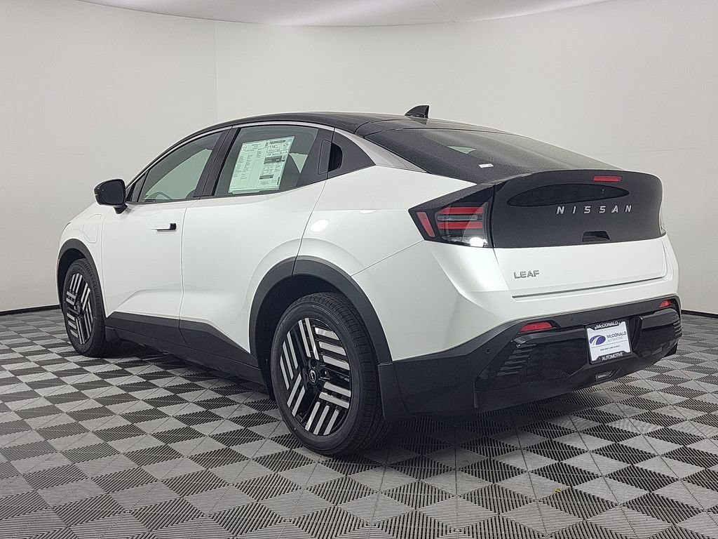 New 2026 Nissan Leaf SV+ w/ Floor Mat Package (SV+) FWD image 3