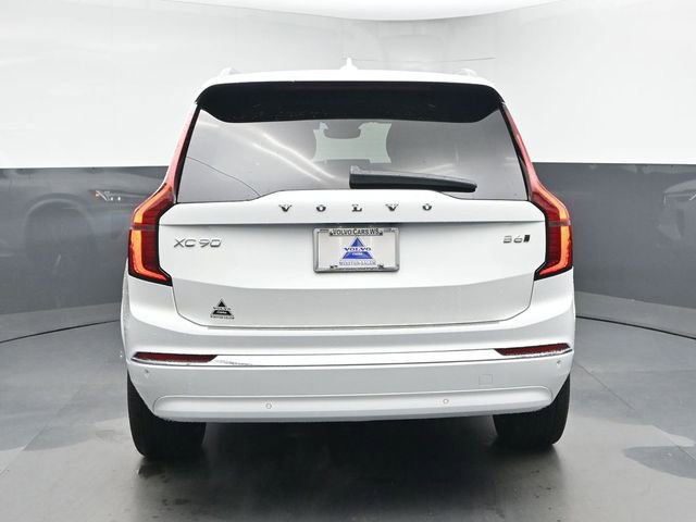 New 2026 Volvo XC90 B6 Core w/ Protection Package Premier image 7