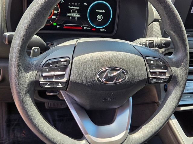 Used 2023 Hyundai Kona SE FWD image 25