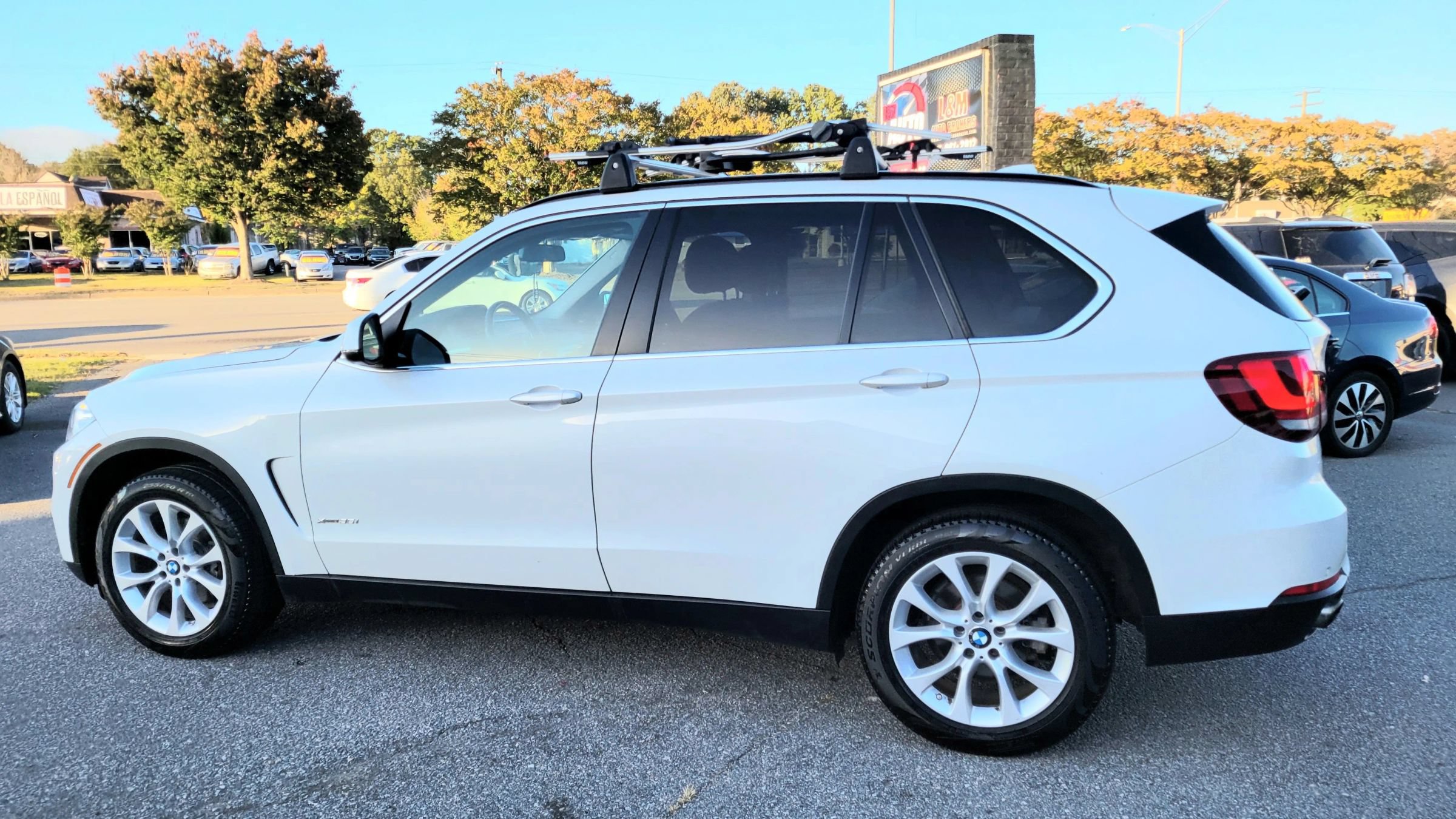 Used 2016 BMW X5 xDrive35i w/ Premium Package AWD/4WD image 12