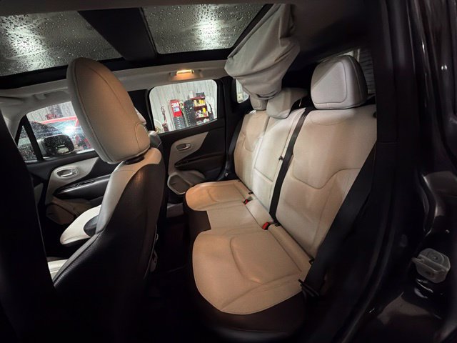 Used 2021 Jeep Renegade Limited w/ Sun & Sound Group AWD/4WD image 14