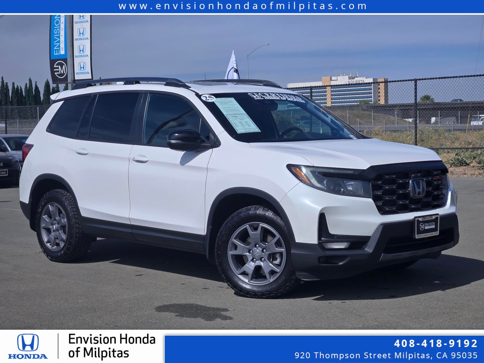 Certified 2025 Honda Passport TrailSport image 1
