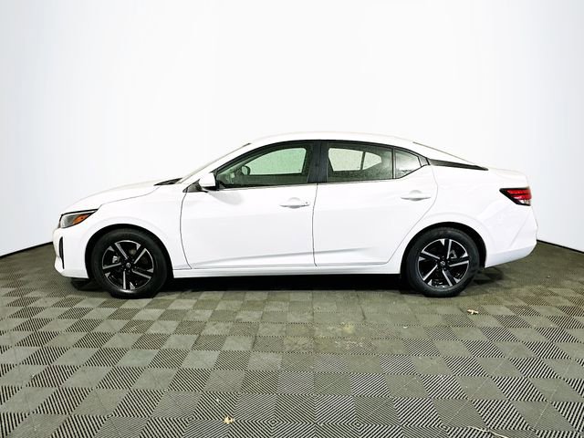 Used 2024 Nissan Sentra SV image 5