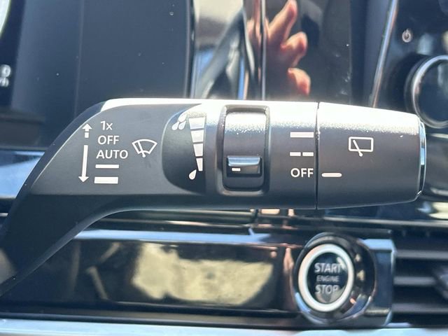 Used 2024 Nissan Pathfinder Platinum image 31