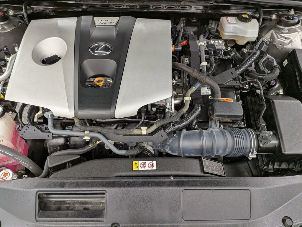 Used 2020 Lexus ES 300h w/ Accessory Package 2 FWD image 35