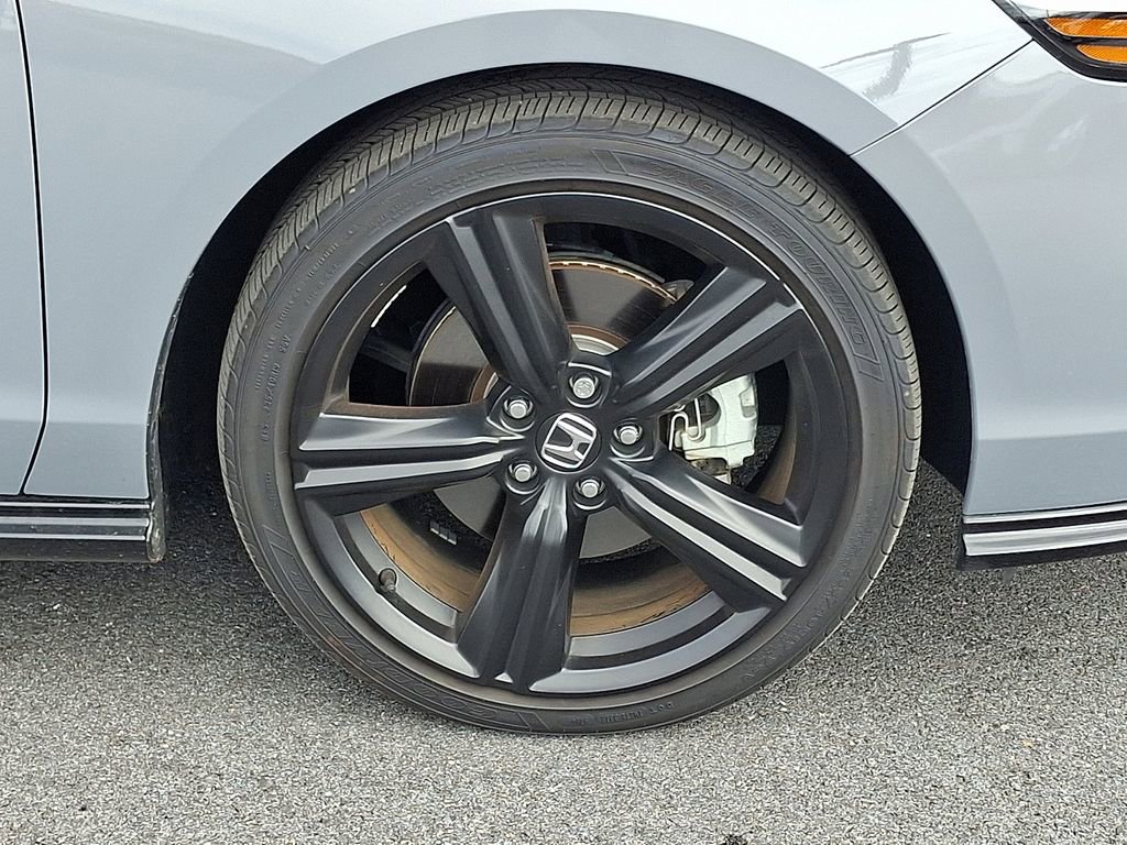 Used 2025 Honda Accord Sport image 8